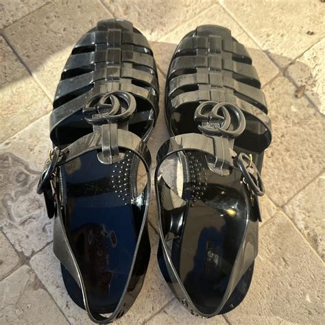 fake gucci jelly sandals